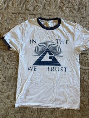 Vintage 80s Ringer Tee with Pyramid Graphic - White & navy blue sz m adults